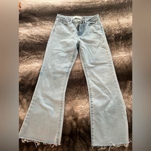 Just Black Denim Cropped Flare Jeans size 27. Light wash and super stretchy